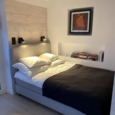 Leo Apartment *